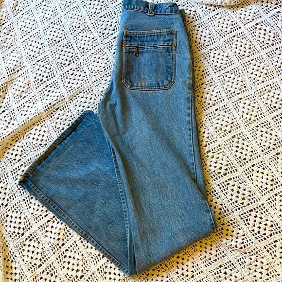 1970’s Vintage Levi’s Jeans in Great Vintage Condition! - Picture 2 of 14
